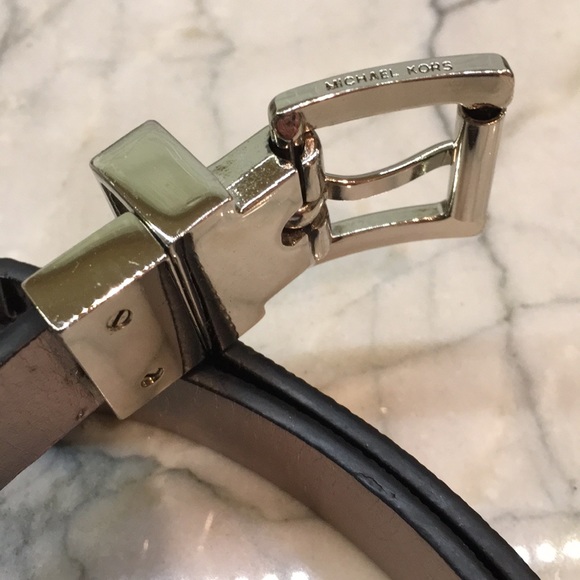 Michael Kors Reversible Skinny Belt Medium - Picture 7 of 8